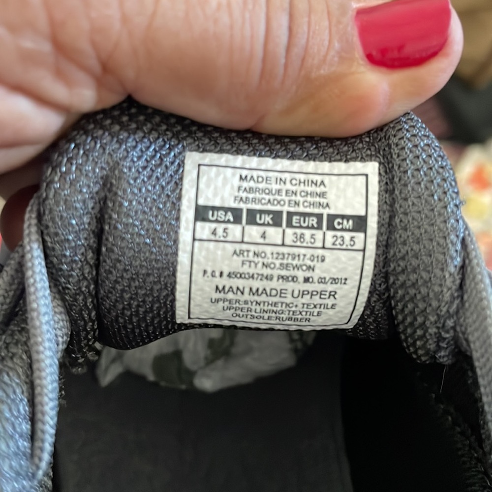 Under Armour Shoes Women's